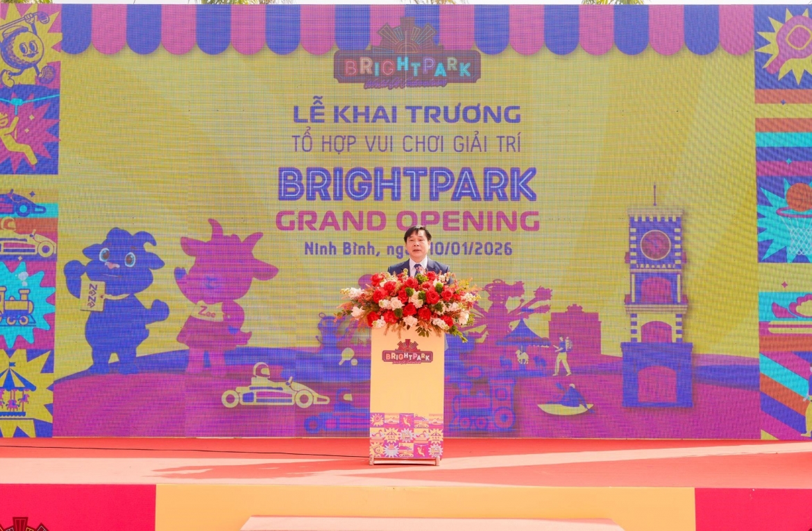 khai truong to hop cong vien giai tri brightpark tai tinh ninh binh hinh anh 2