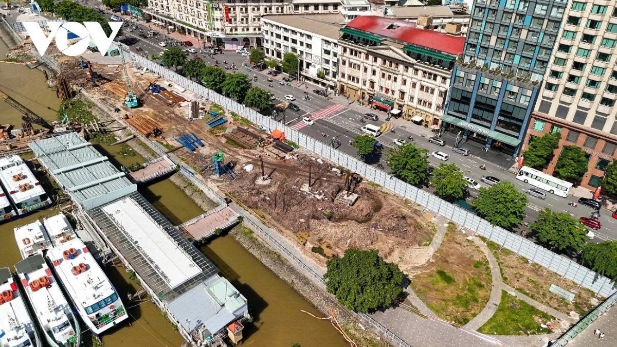 nhon nhip thi cong cau di bo qua song sai gon hinh anh 4