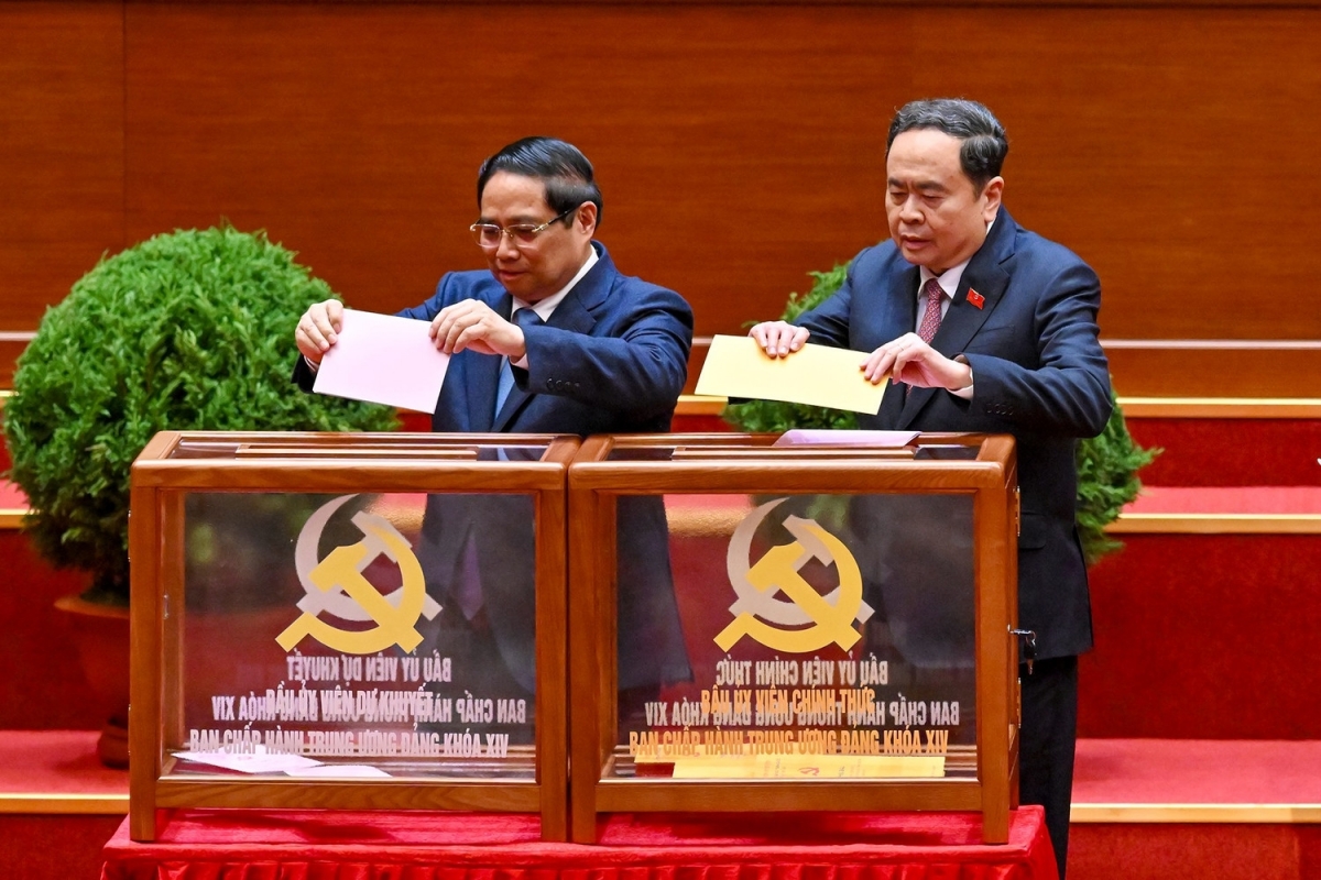 danh sach 18 Uy vien bch trung uong Dang khoa xiv thuoc Dang bo quoc hoi hinh anh 1