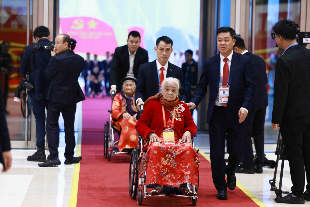 cac dai bieu den du le khai mac Dai hoi xiv cua Dang hinh anh 10