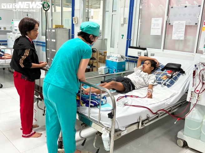 suy than man giai doan cuoi, vi sao ngay cang nhieu o tre em hinh anh 1