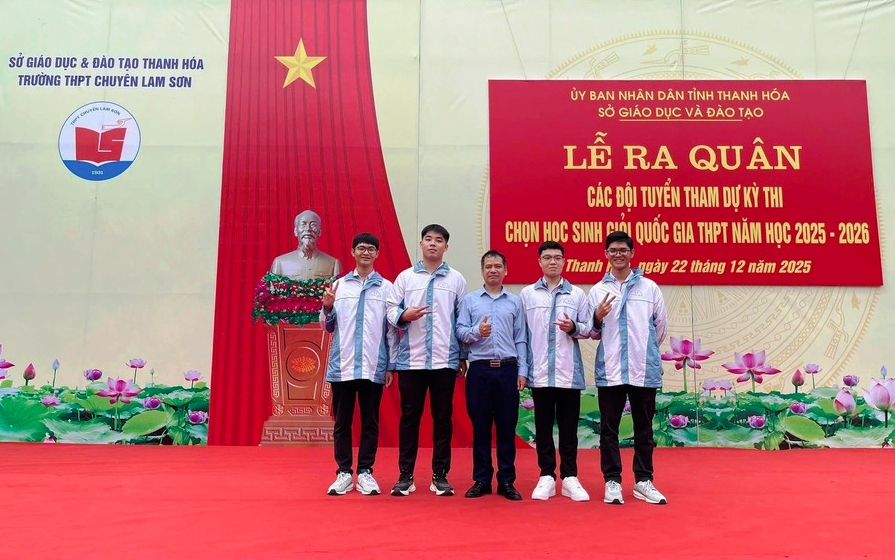 anh em song sinh xu thanh cung dan dau cuoc thi hoc sinh gioi toan quoc gia 2026 hinh anh 2