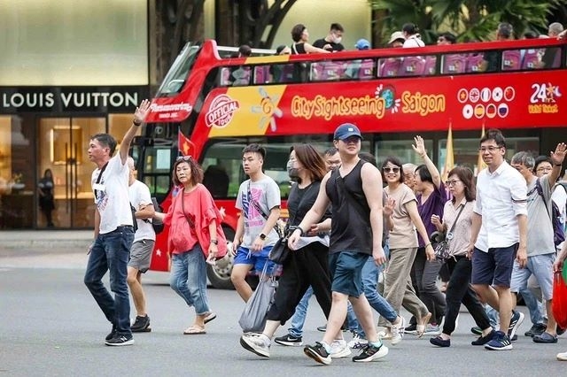 vietnam overtakes thailand as top destination for chinese tourists picture 1