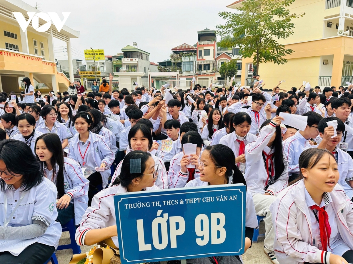 Chọn môn thi thứ ba vào lớp 10: Làm sao để giảm áp lực?