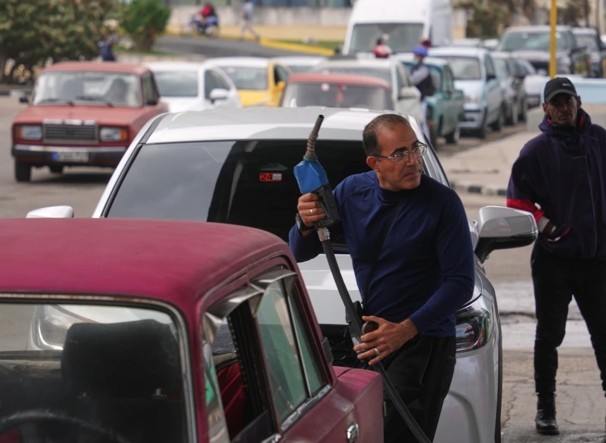 Cuba kịch liệt lên án sắc lệnh “phong tỏa dầu mỏ” của Tổng thống Mỹ Donald Trump