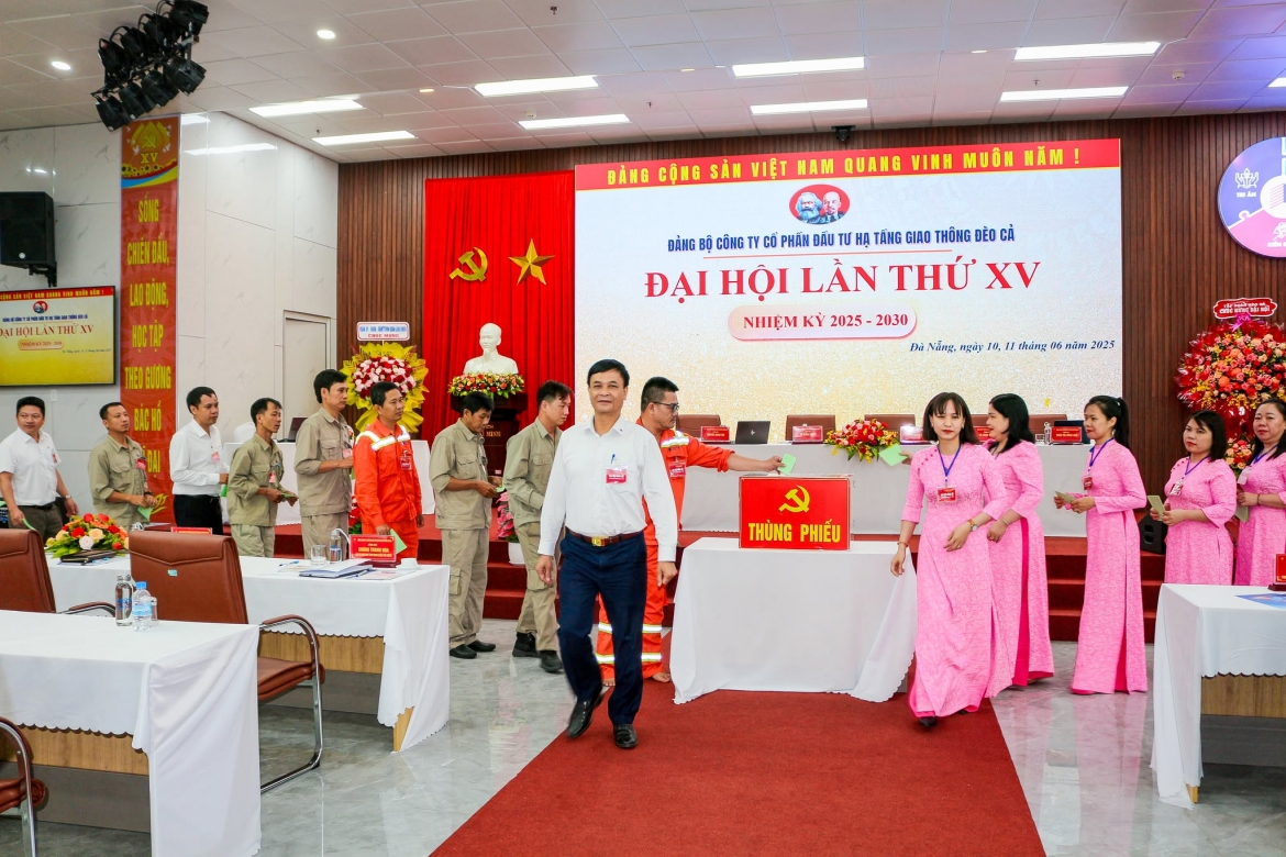 nguyen bo truong gtvt Dung xem nhe to chuc Dang trong doanh nghiep tu nhan hinh anh 3