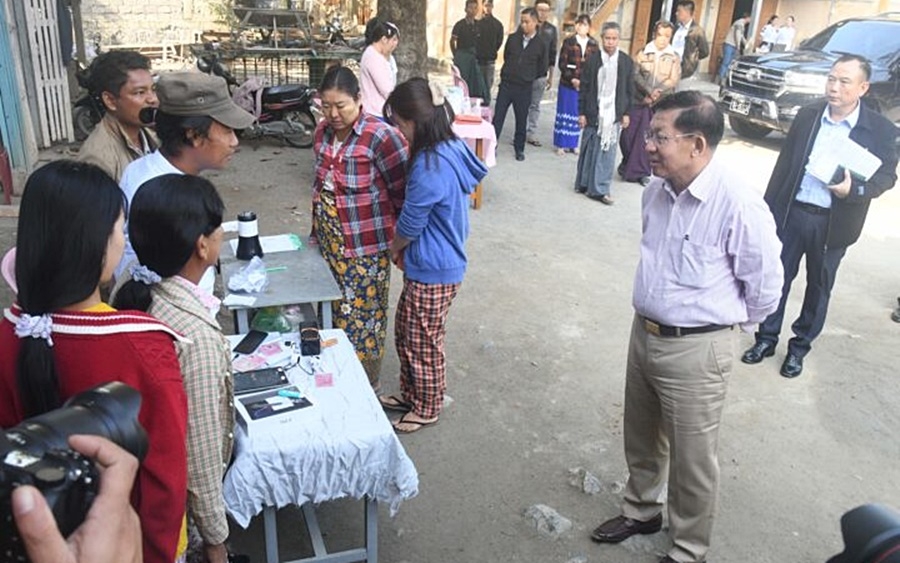 quan doi myanmar tuyen bo tong tuyen cu thanh cong, san sang chuyen giao quyen luc hinh anh 1
