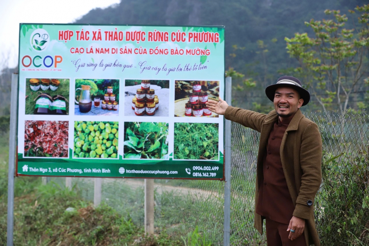 Ong chu homestay thanh lap htx cao la thao duoc hinh anh 1