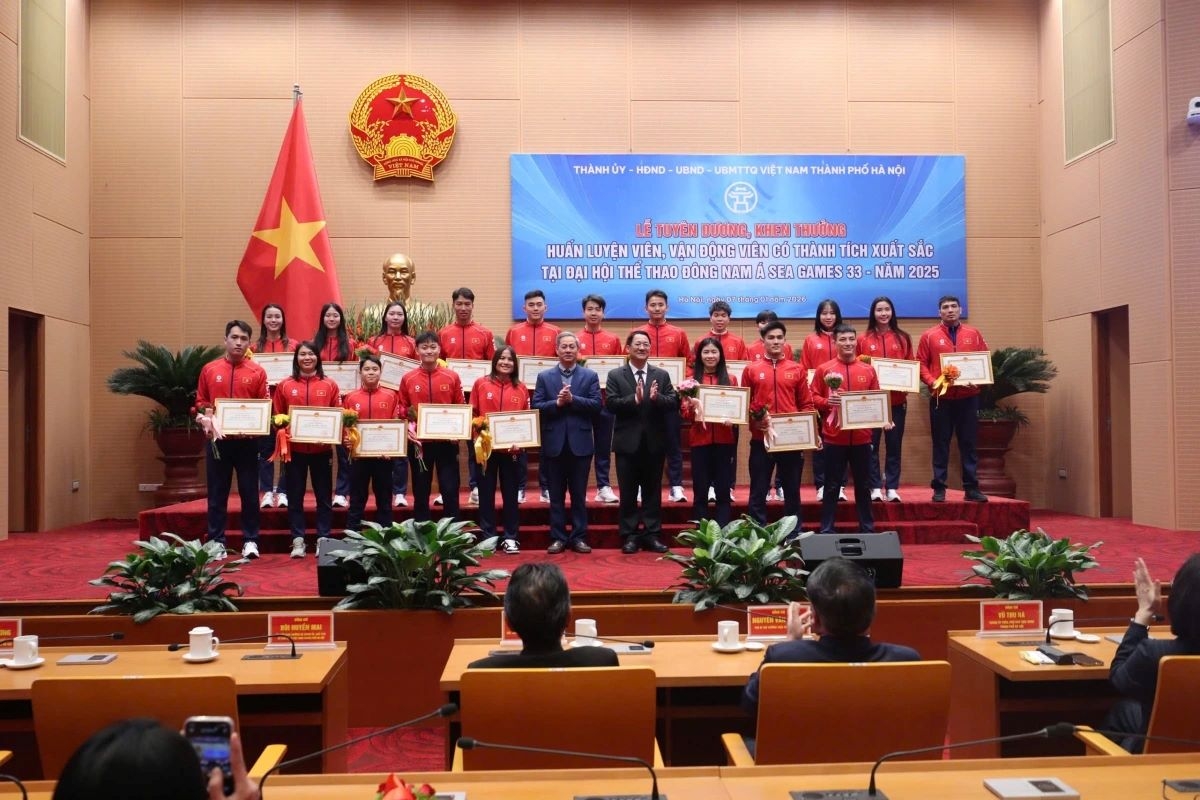 hanoi awards vnd1 bln to vietnam u22 team after sea games 33 triumph picture 1