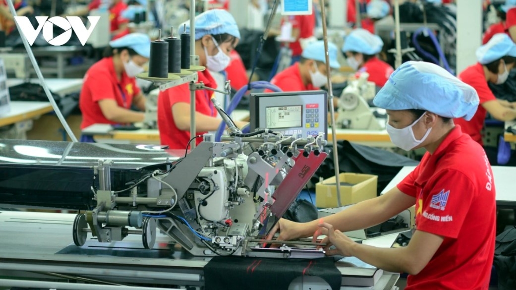 vietnam sets sights on 8 export growth in 2026 picture 1