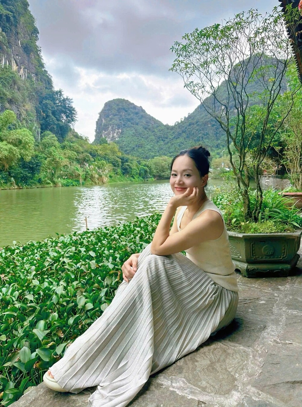 sao viet 12 1 le quyen len tieng phan tran sau loat binh luan tho tuc hinh anh 3