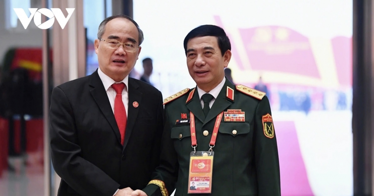 incumbent and former party and state leaders attend 14th national party congress picture 10