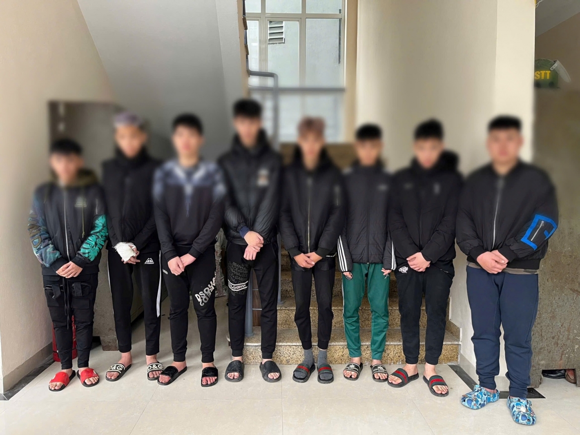vu co gai to bi sam so o ham kim lien tam giu hinh su 5 doi tuong hinh anh 1