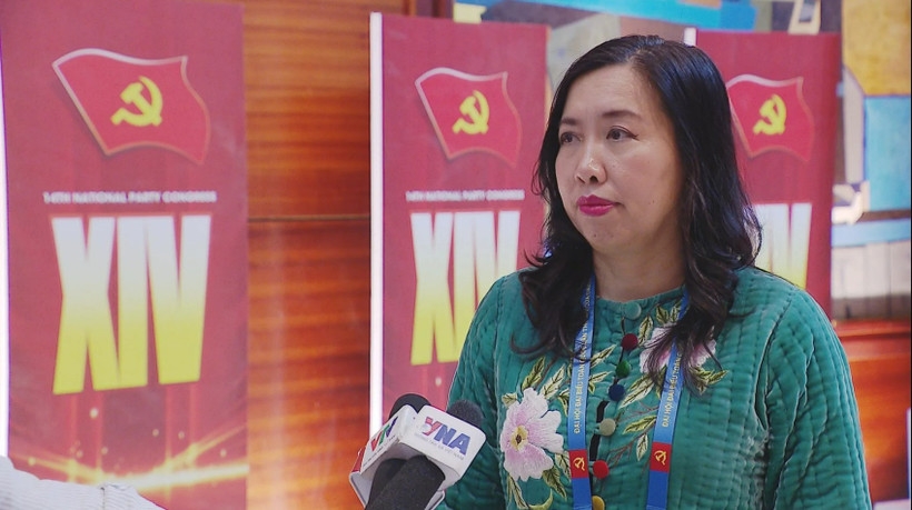 14th party congress promoting a peaceful, hospitable vietnam to int l friends picture 1