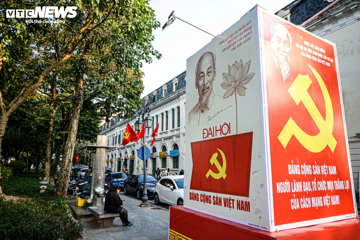 hanoi decked out to welcome 14th national party congress picture 9