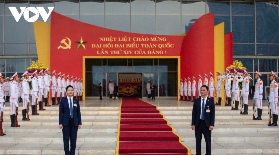 hanoi police conduct motorcade escort drill ahead of 14th national party congress picture 3