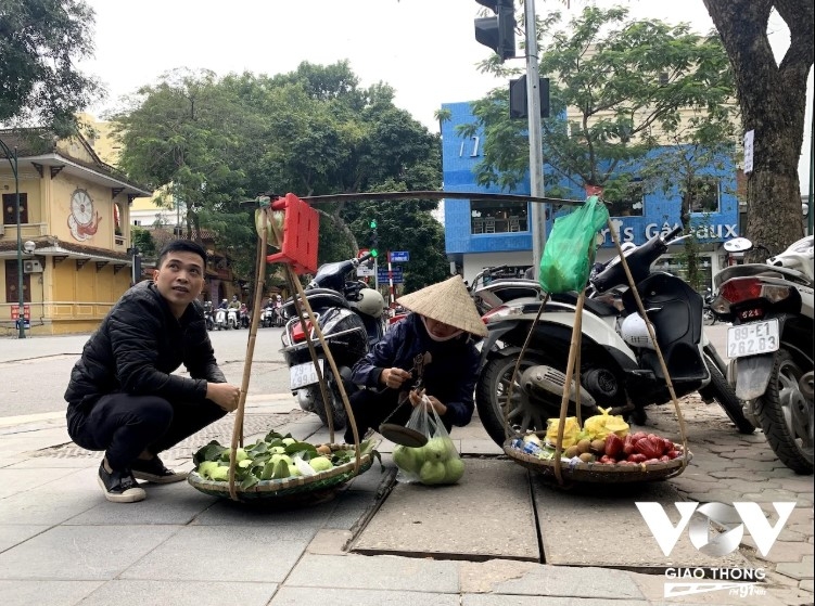 nhung ganh hang rong noi pho thi hinh anh 14