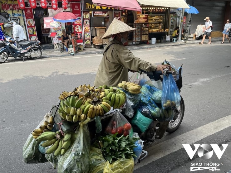 nhung ganh hang rong noi pho thi hinh anh 18