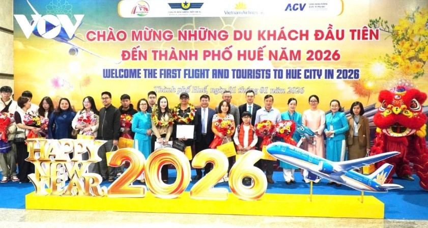 positive signals for nationwide tourism as vietnam welcomes its first visitors of 2026 picture 5