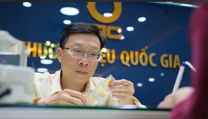Sáng 31/1, Công ty SJC tạm ngưng giao dịch vàng miếng và vàng nhẫn tại TPHCM