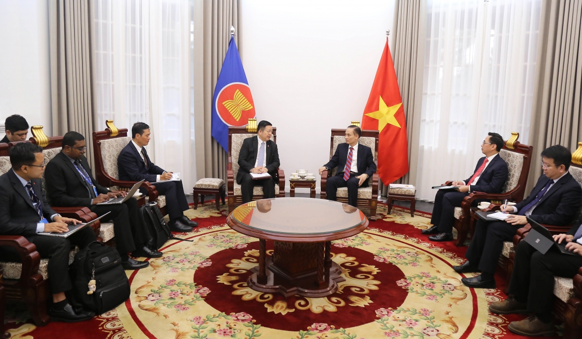 bo truong bo ngoai giao le hoai trung tiep tong thu ky asean hinh anh 2