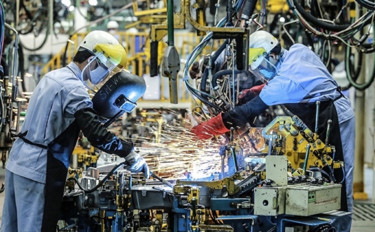 vietnam s export-led growth leaves little value at home picture 1