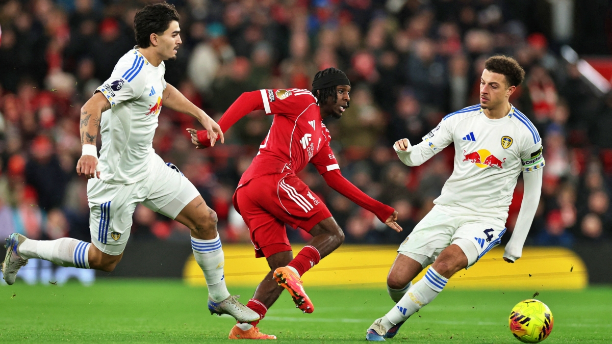 Kết quả bóng đá hôm nay 2/1: Liverpool và Man City cùng gây thất vọng