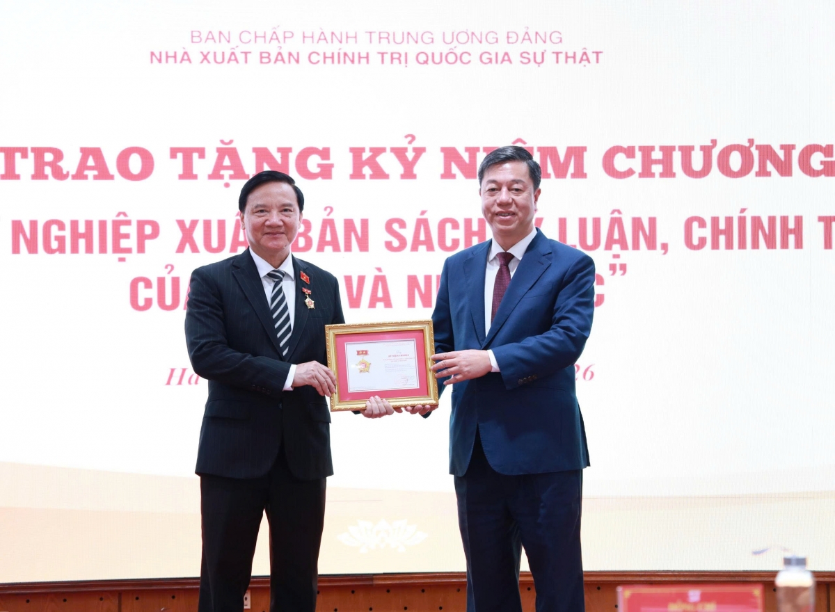 80 năm quốc hội việt nam - những dấu ấn lịch sử hình ảnh 6 80 nam quoc hoi viet nam - nhung dau an lich su hinh anh 6