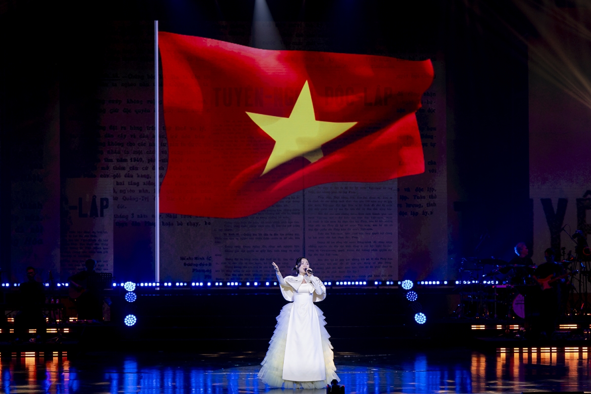 hoa minzy va bac bling thang lon o giai lan song xanh 2025 hinh anh 10