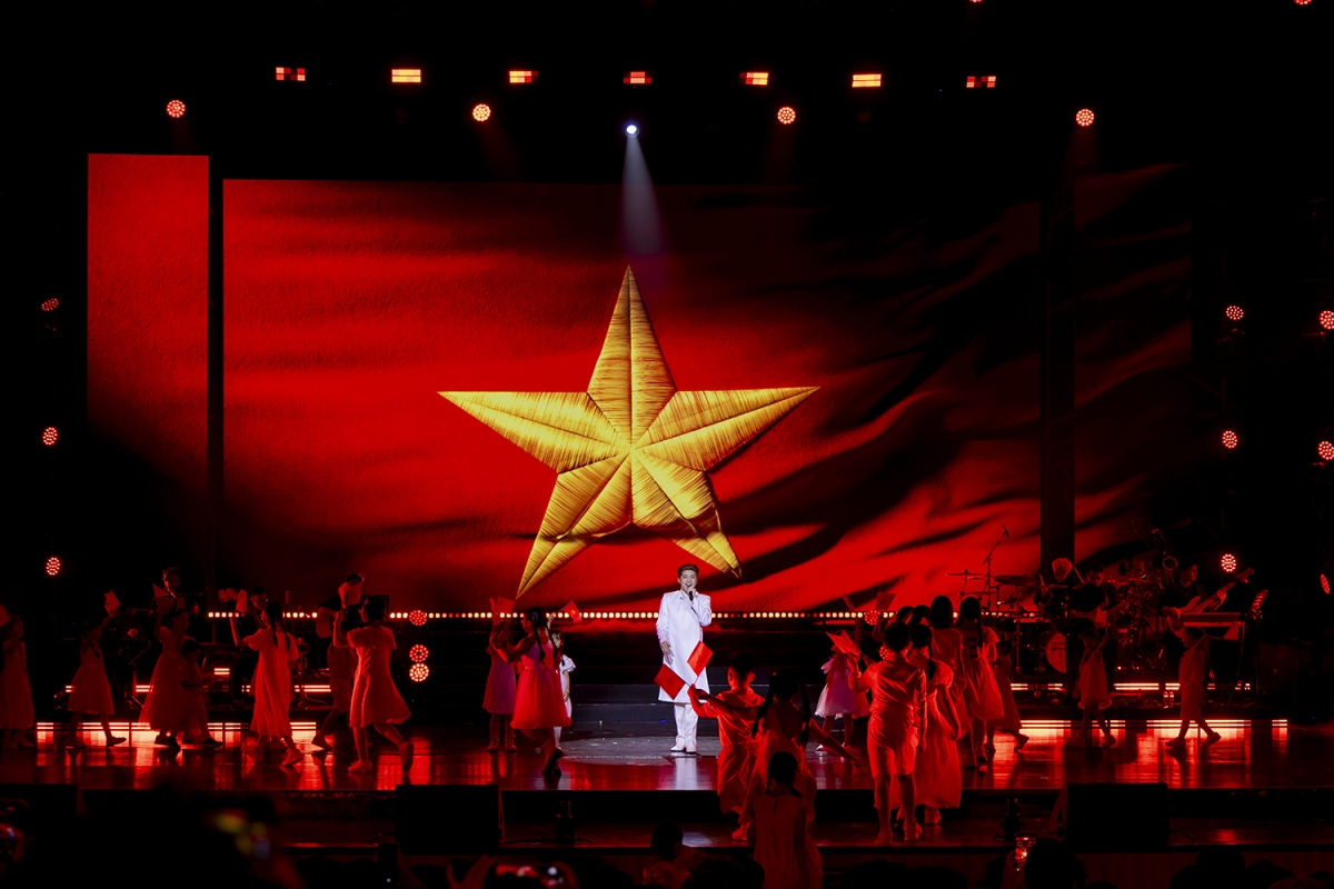 hoa minzy va bac bling thang lon o giai lan song xanh 2025 hinh anh 11