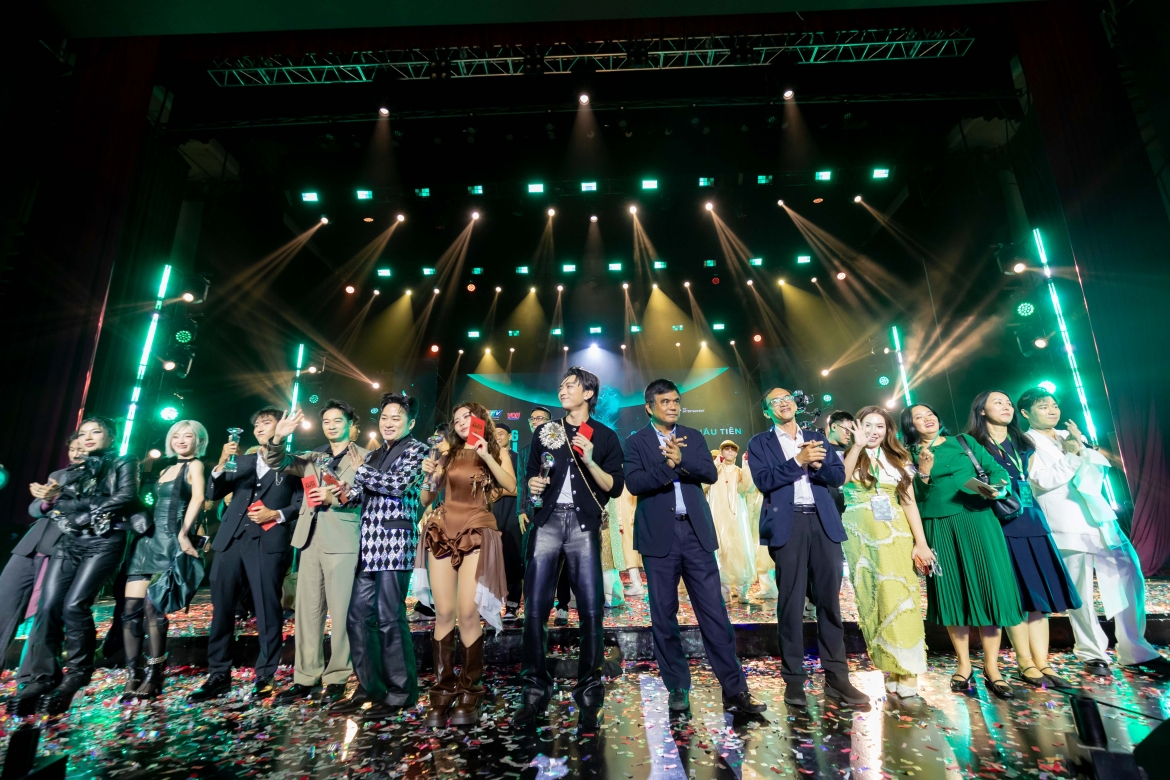 tu hoa minzy den soobin lan song xanh 2025 va cau chuyen nhac viet dang doi chieu hinh anh 9
