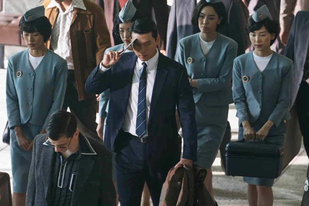  made in korea tham vong quyen luc trong con xoay lich su hinh anh 2