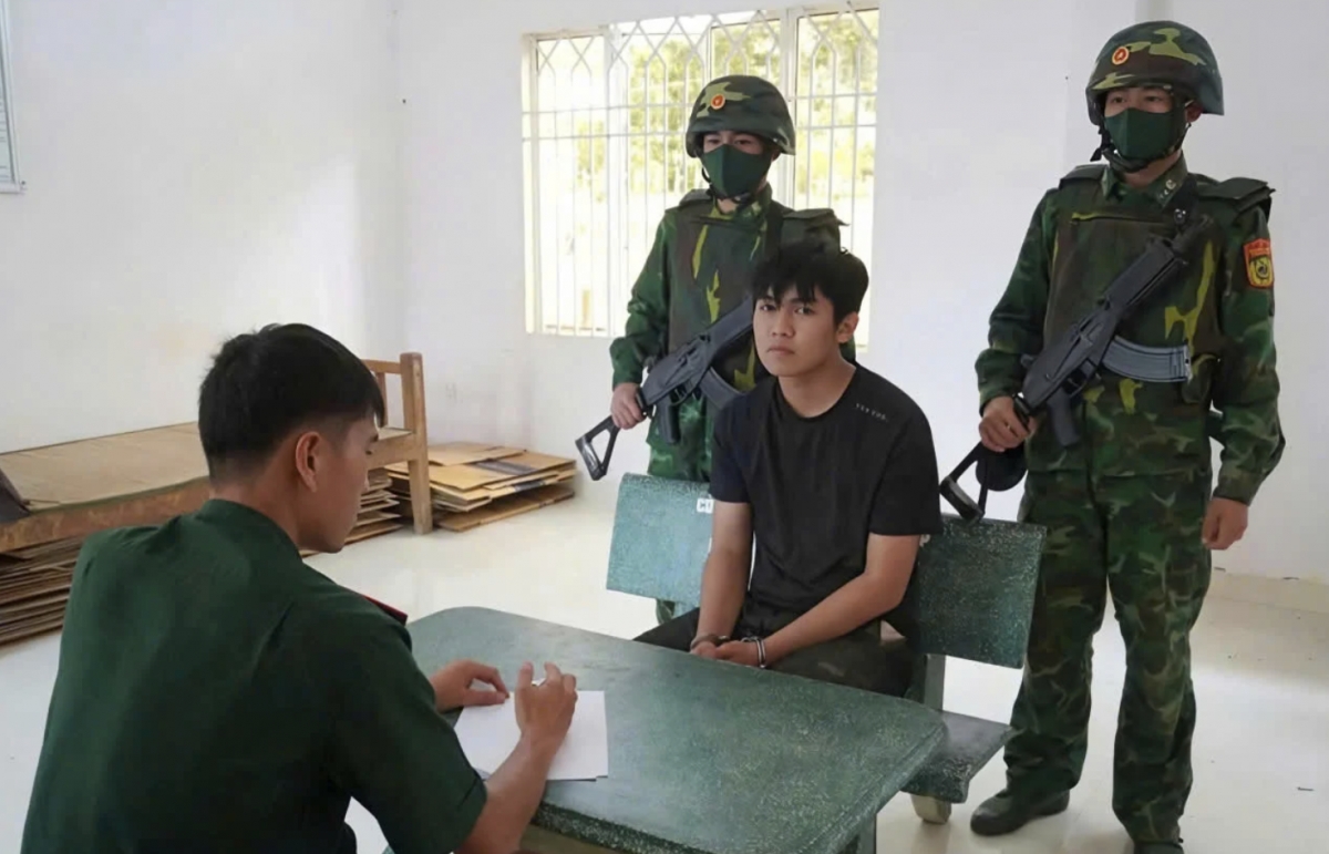 man charged with organizing illegal exit for two chinese nationals picture 1