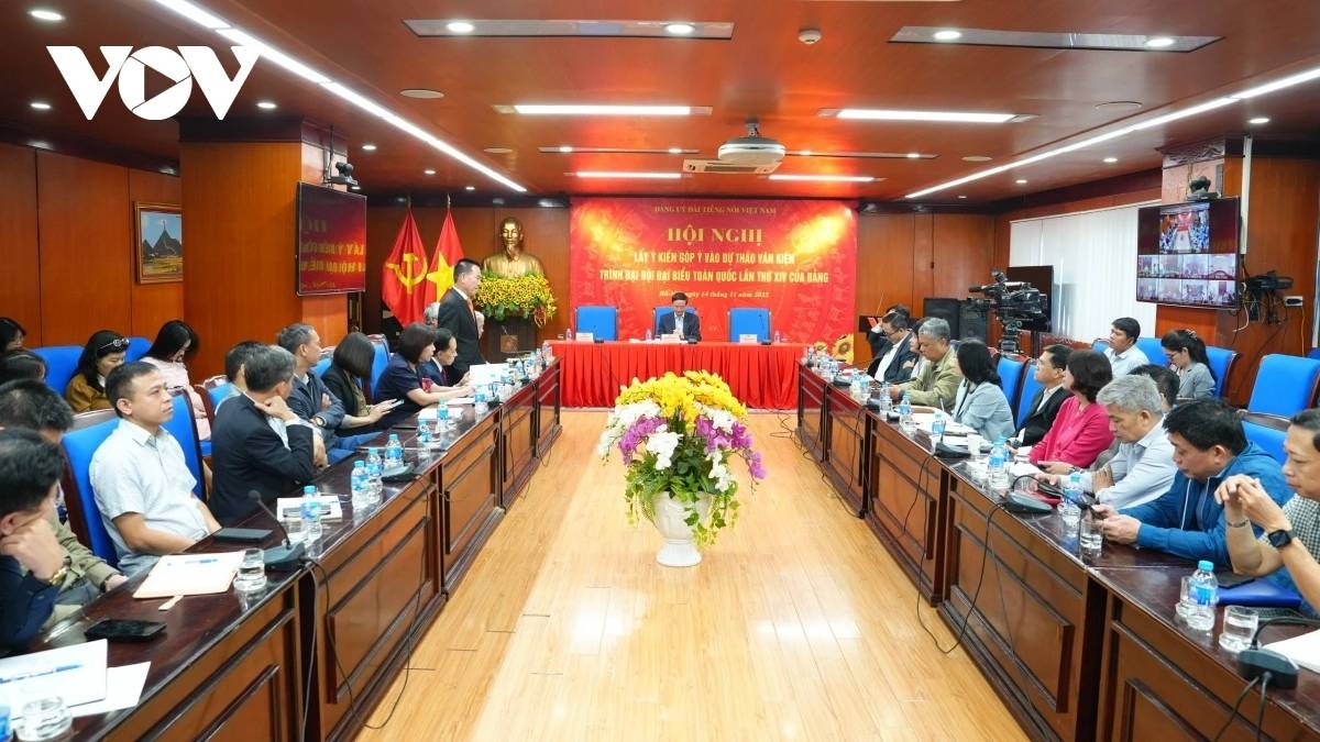 vietnam looks to 14th party congress to drive long-term development goals picture 2