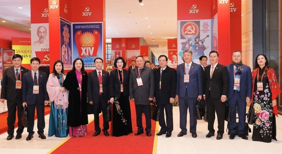 14th national party congress enters third working day, focusing on key issues picture 8