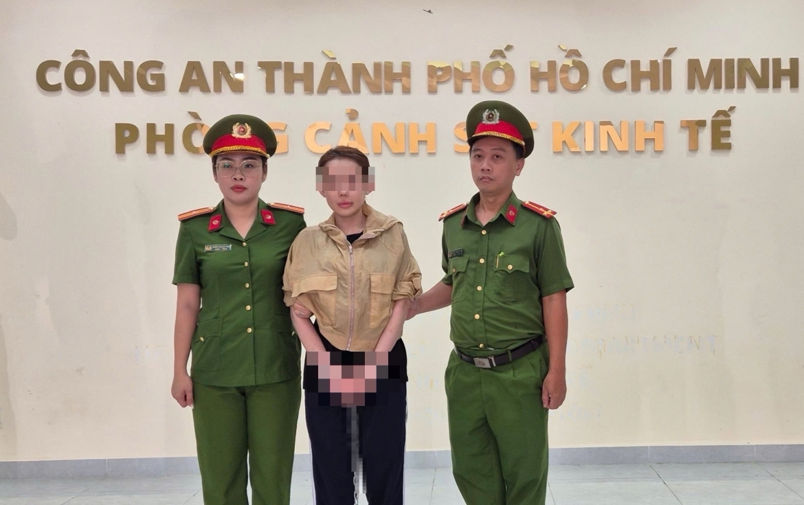 ma trận hàng giả trên mạng từ livestream chốt đơn đến mạo danh nghệ sĩ hình ảnh 2 ma tran hang gia tren mang tu livestream chot don den mao danh nghe si hinh anh 2