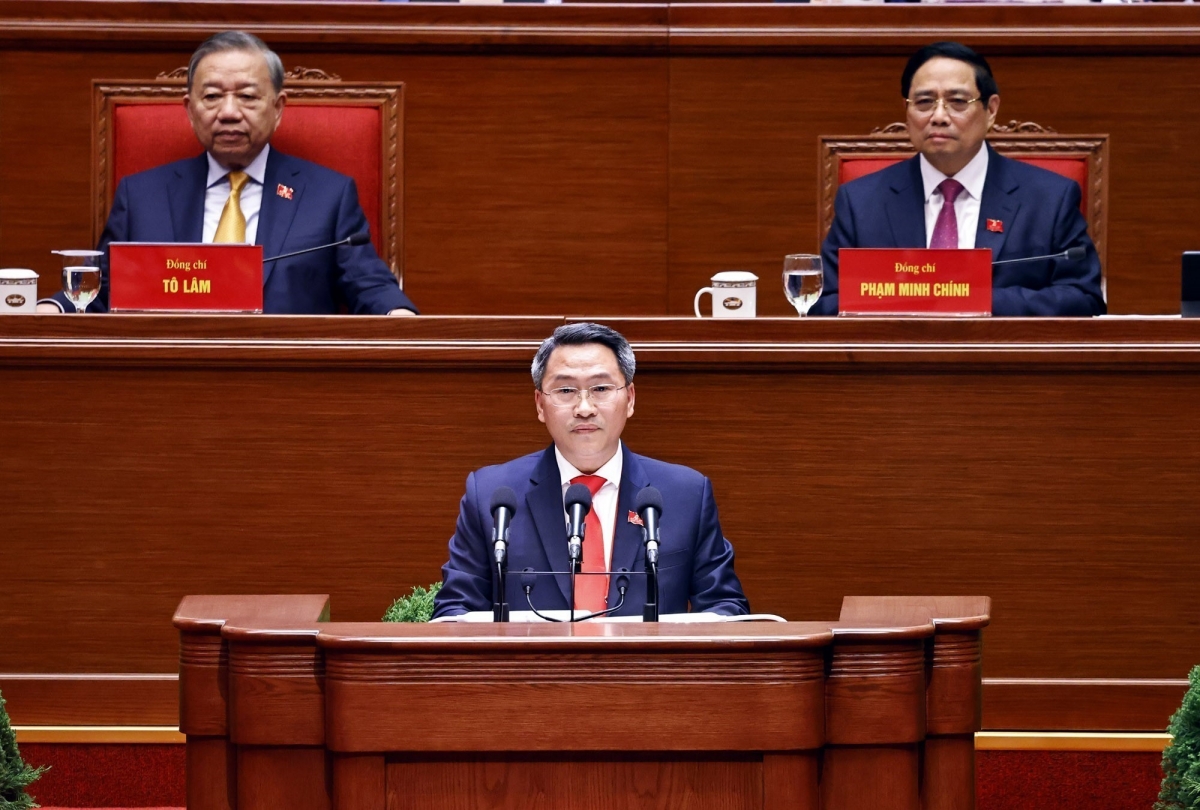 hoan thien ly luan ve duong loi doi moi cua Dang trong ky nguyen vuon minh hinh anh 1