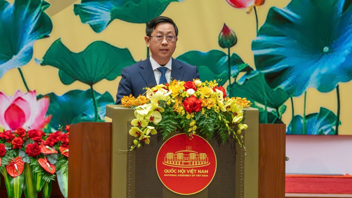  tham gia quoc hoi, toi tung buoc truong thanh, hieu dan, hoc o nhan dan hinh anh 3