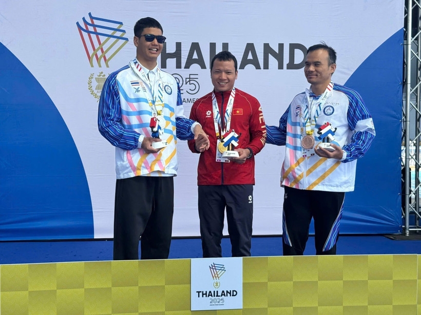 asean para games 13 gold rush for vietnam s swimming team picture 1