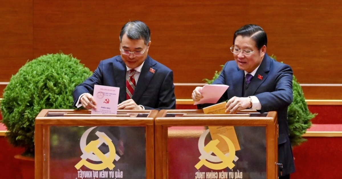 delegates cast ballots to elect 14th party central committee picture 11