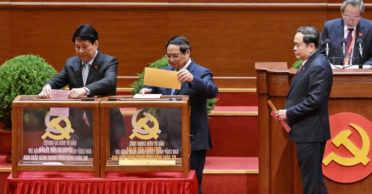 delegates cast ballots to elect 14th party central committee picture 3