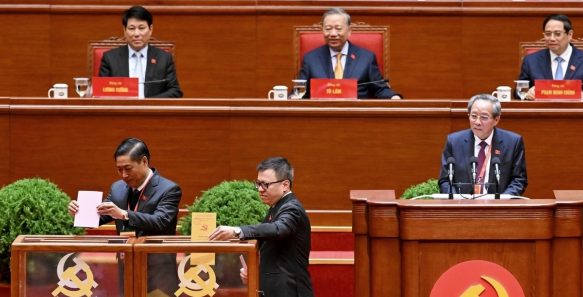 delegates cast ballots to elect 14th party central committee picture 8