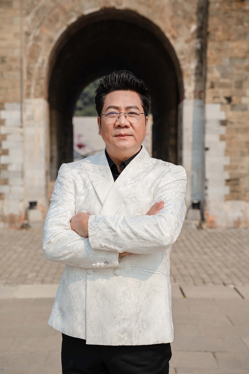  Dat nuoc hom nay ban truong ca hon 8 phut chao mung Dai hoi xiv cua Dang hinh anh 3