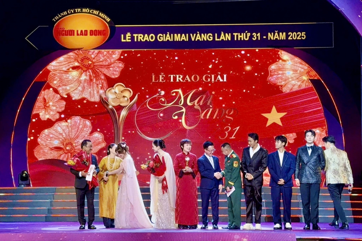 war film red rain continues award run with mai vang honour picture 1