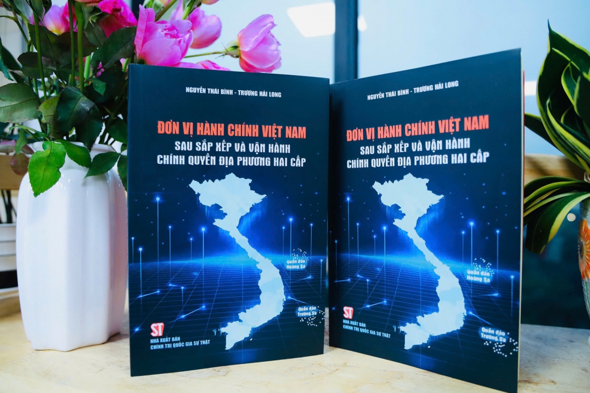 xuat ban cuon sach ve don vi hanh chinh viet nam sau sap xep hinh anh 1