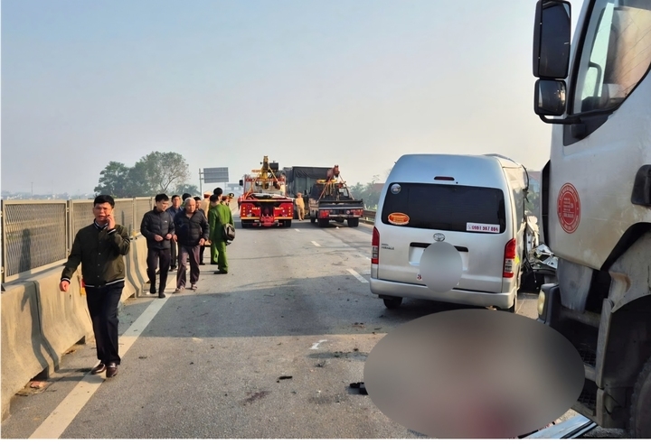 Vụ tai nạn 4 người tử vong trên cao tốc: Bắt tạm giam tài xế