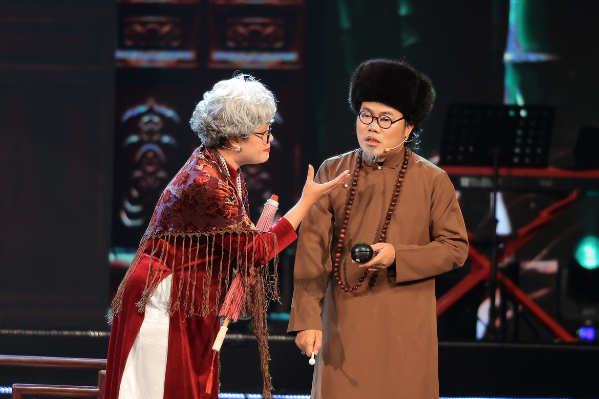 tet van loc 2026 ke chuyen me va que huong bang ngon ngu san khau tinh te hinh anh 4