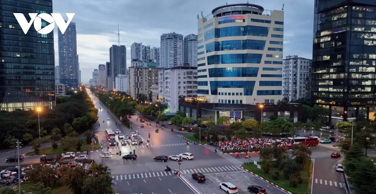 rethinking capital mobilisation to achieve double-digit growth picture 2