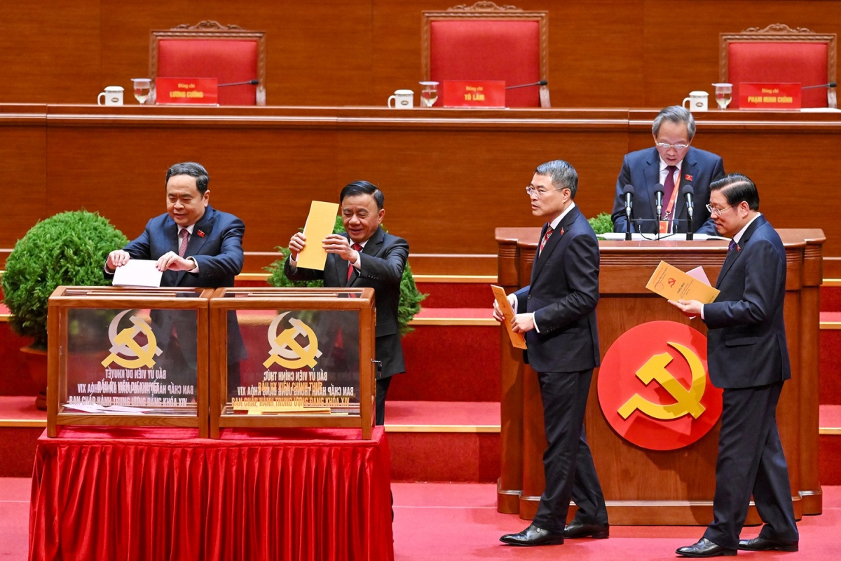 36 lãnh đạo các cơ quan Đảng trung ương là Ủy viên trung ương Đảng khóa xiv hình ảnh 1 36 lanh dao cac co quan Dang trung uong la Uy vien trung uong Dang khoa xiv hinh anh 1