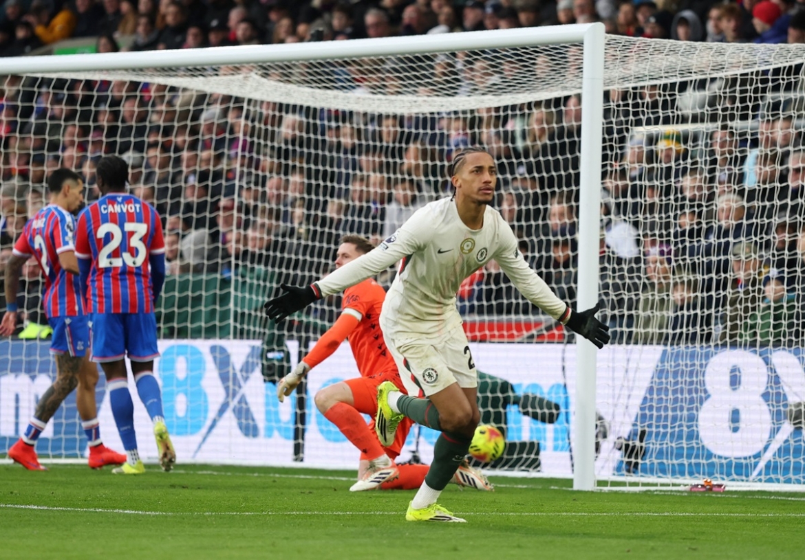 ket qua ngoai hang anh hom nay 25 1 chelsea thang de, tam vao top 4 hinh anh 18